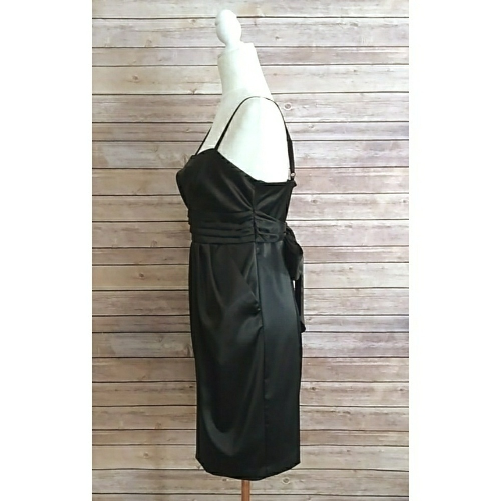 BCX Dress Black Pleated Cummerbund Sash Cocktail Satin Knee Length Size 9 Junior - Picture 7 of 9